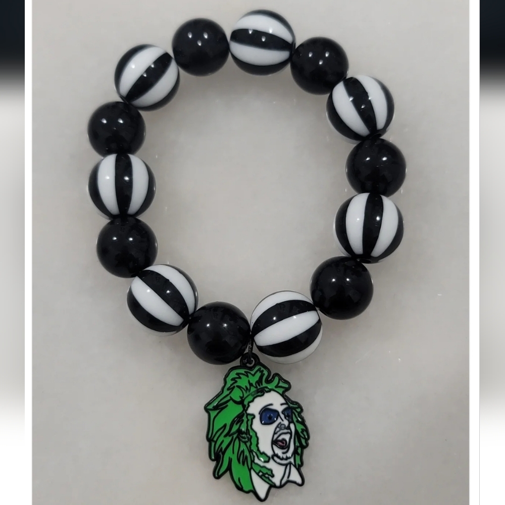 Handmade by BB BeetleJuice large bead stretch bracelet